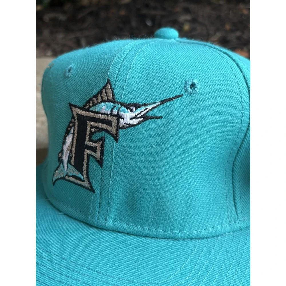 Vintage Florida Marlins Sports Specialties⭐️MLB 90s Fitted Hat⭐️Size 7 3/8 Cap